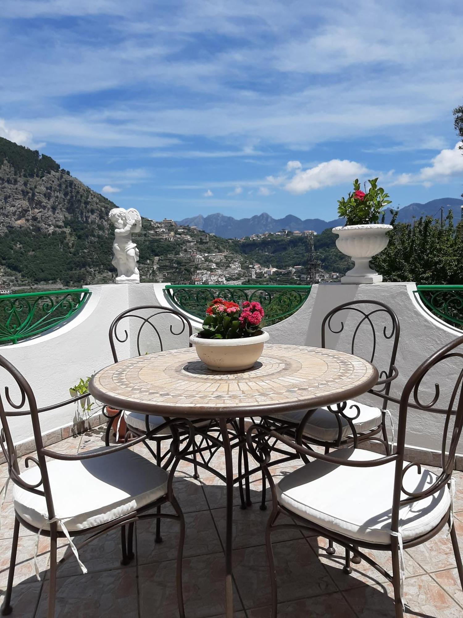 Silvy House Apartment Амалфи Екстериор снимка